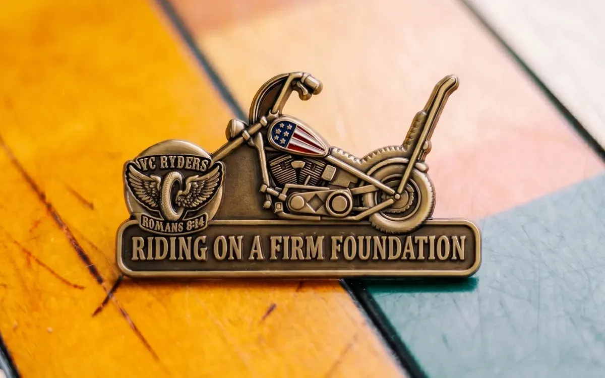 Custom embroidered patches